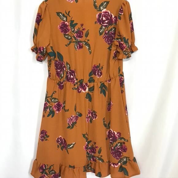 NWT Xhiliration Boho Mustard Yellow Tan Floral Tunic Dress Size Medium - Picture 6 of 6